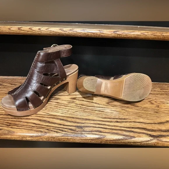 Womens Dansko Nina Brown Leather Slingback Heeled Sandals Size EU 37 US 7 - Picture 5 of 5